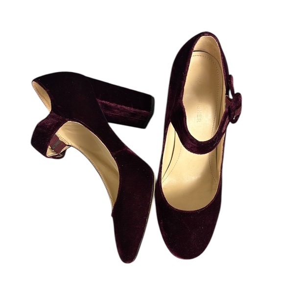 Marc Fisher Shaylie Mary Jane Pumps Elegant Velvet Sz 8.5 Burgundy 3.5 inch Heel - Picture 7 of 8